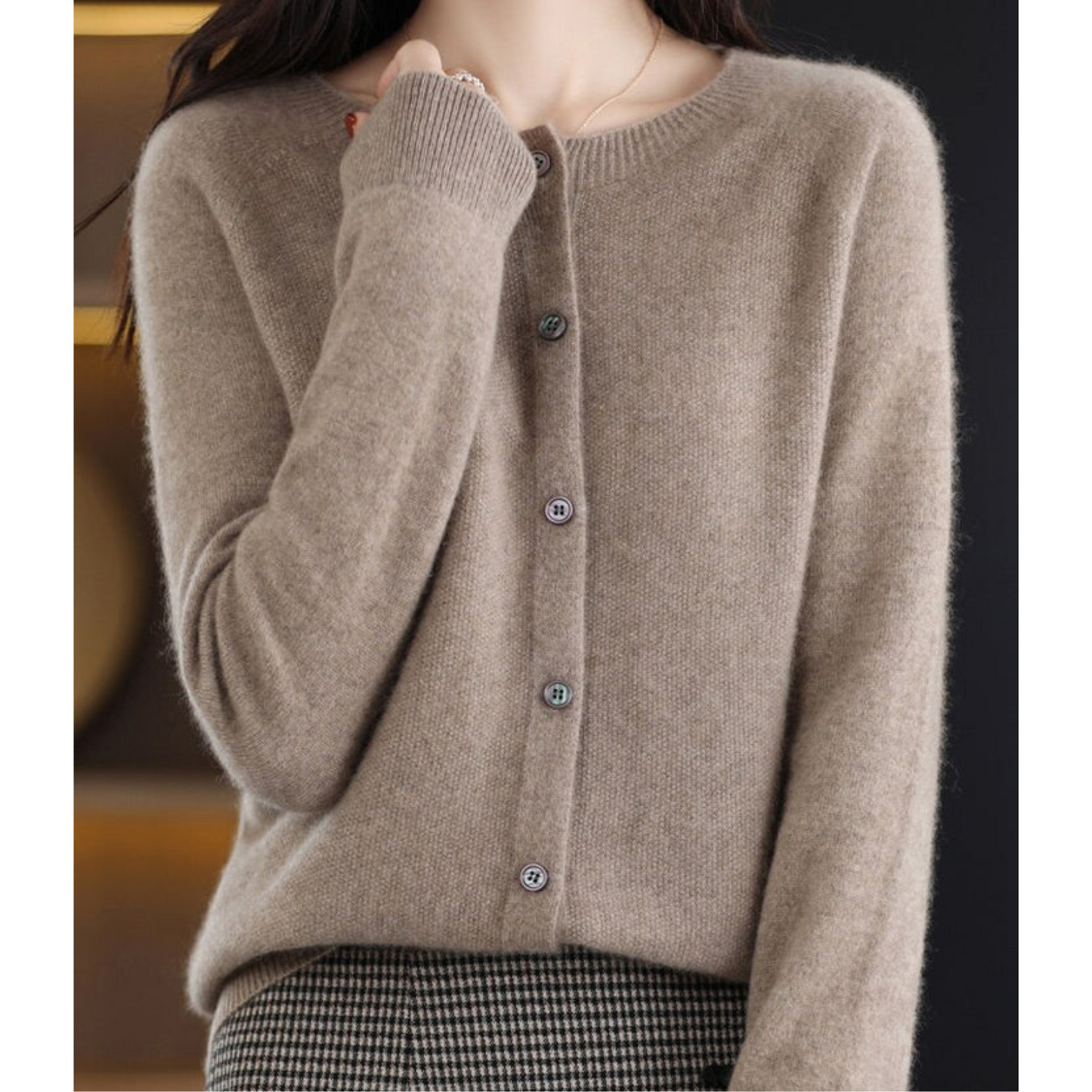 Pure Merino Wool Ladies O-neck Cardigan Sweater Brown